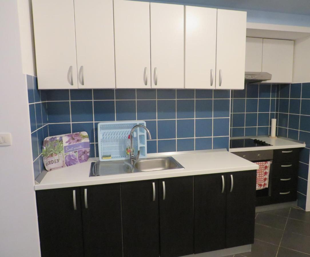 Apartman With Big Terrace 3